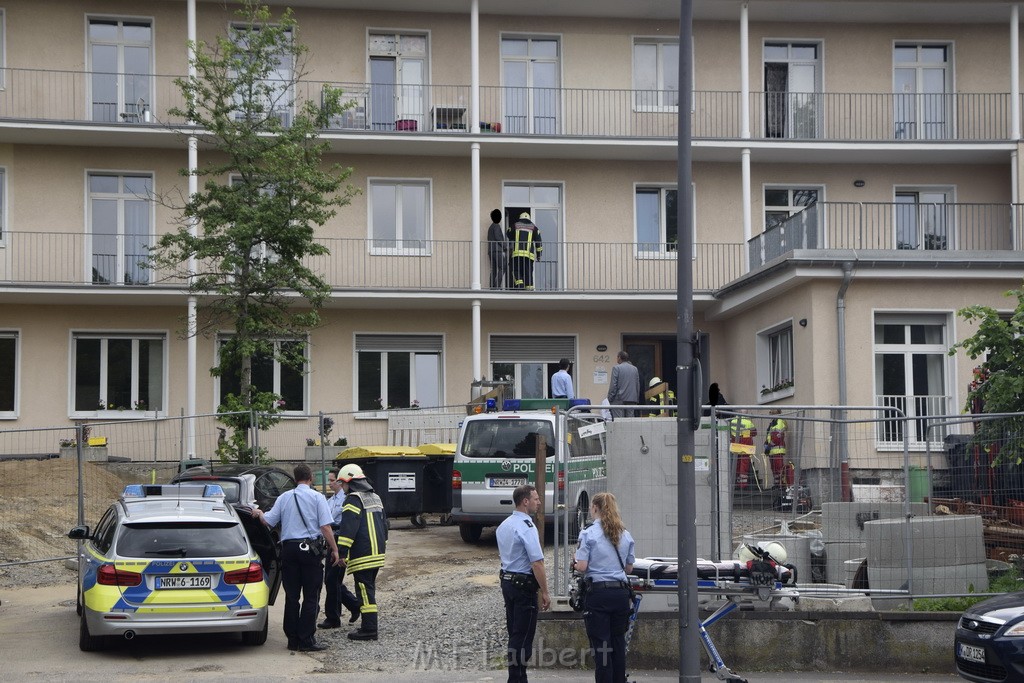 Einsatz BF Koeln Koeln Brueck Bruecker Mauspfad P34.JPG - Miklos Laubert